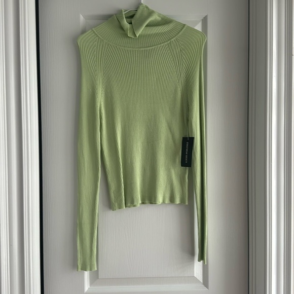 Green ribbed turtle neck - Picture 1 of 6
